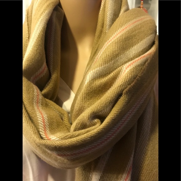 J.Crew scarf / wrap - Picture 12 of 12